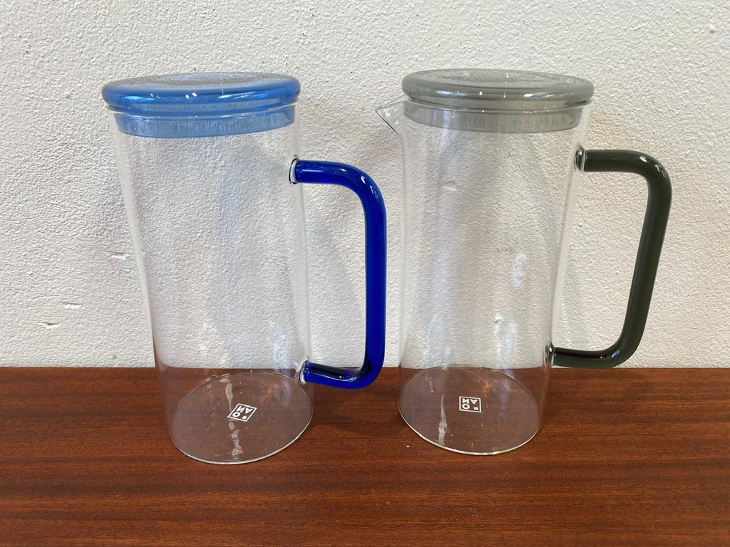 Carafe bleu ou grise Cruse 120cl avec couvercle