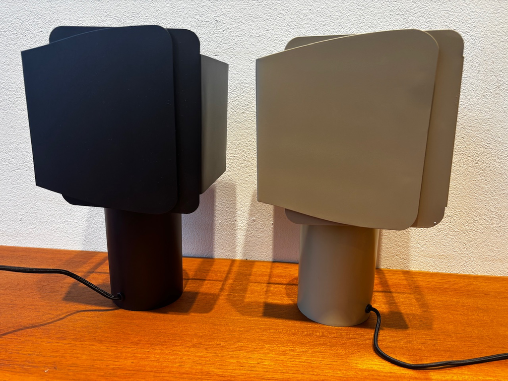 Lampe de table Mryaan Brun ou Gris olive