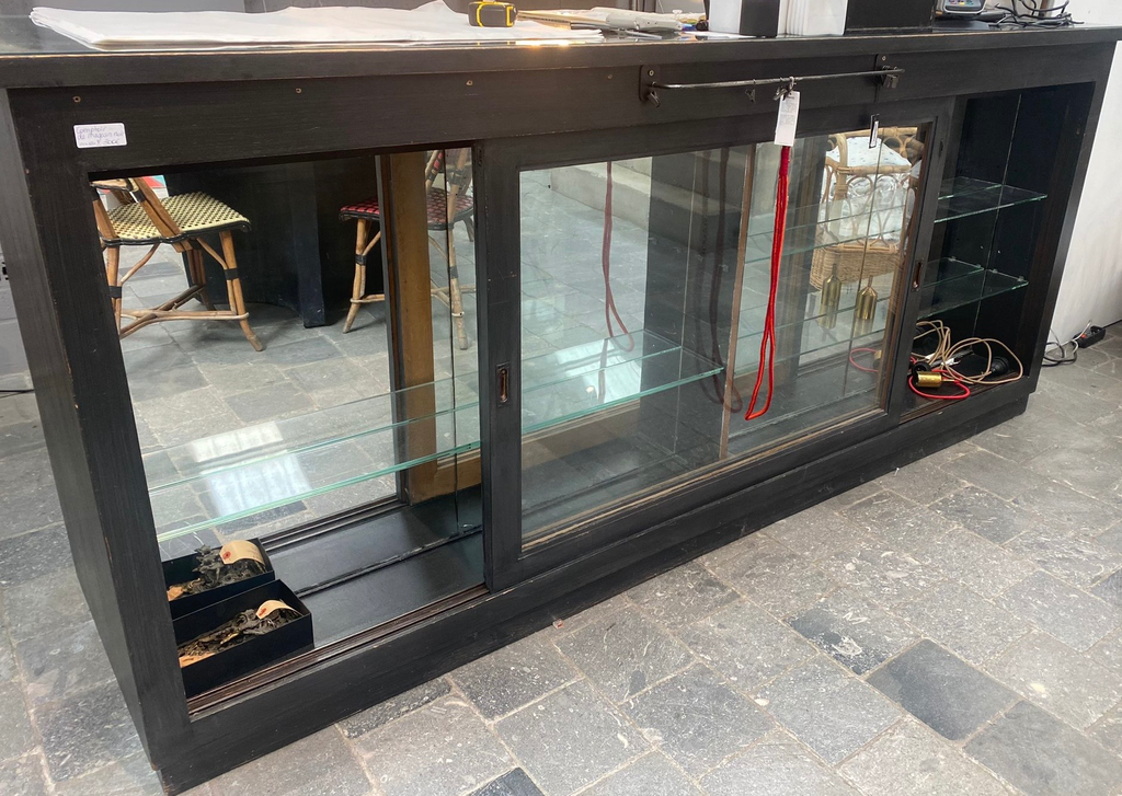 Comptoir de magasin vitré rangement 251x65x110(h)