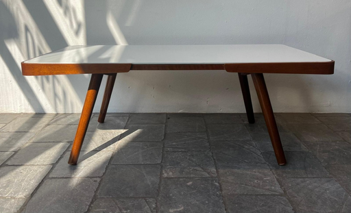 Table basse bandeau bois courbe foncé tablette verre trempé blanche 110x55xH