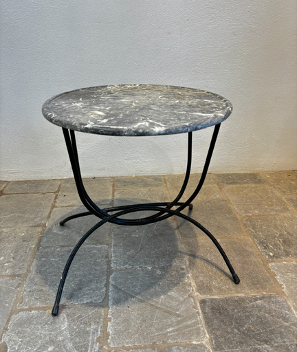 Petite stèle en marbre grise