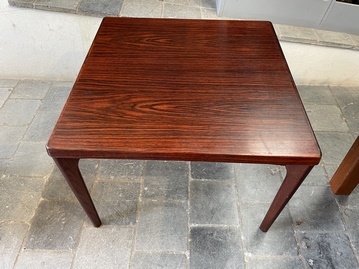 TABLE BOUT DE CANAPÉ PALISSANDRE 69X69XH50