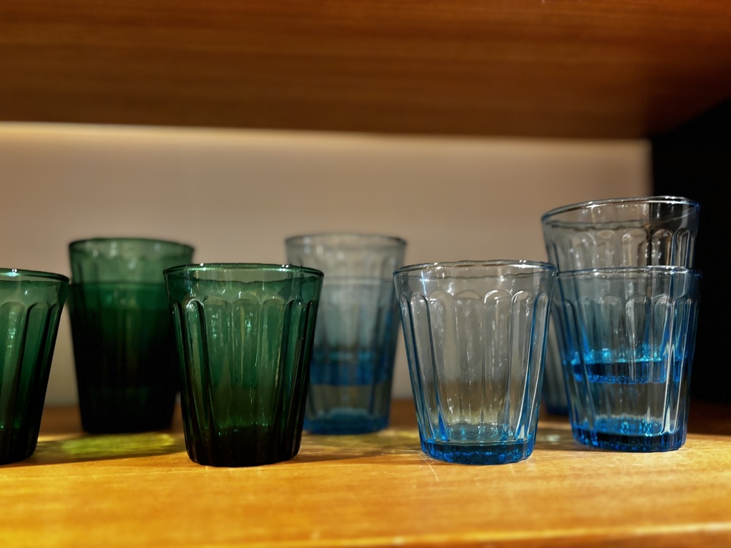 Série de 6 verres à eau Bitossi