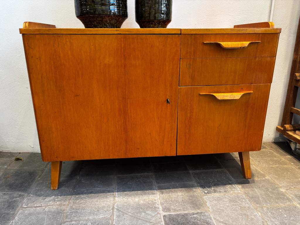 Buffet tchèque pieds compas 106x47xH78cm