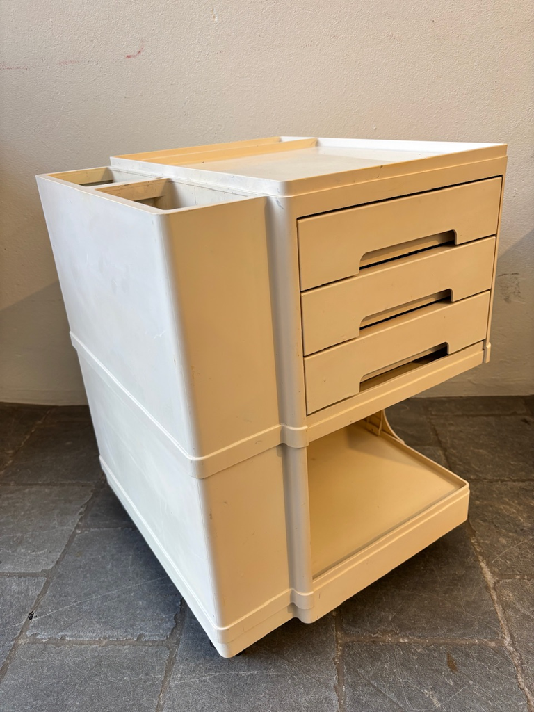 Cube plastique blanc trolley 42,5x39,5xH54cm