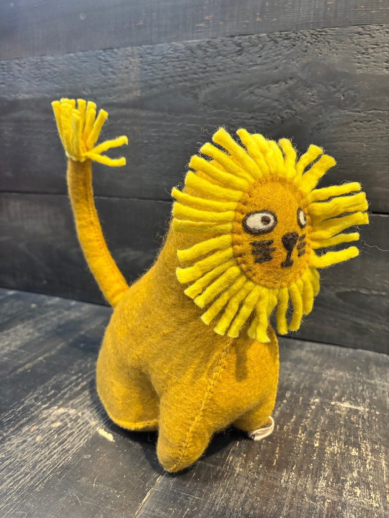 Lion en laine Lowly