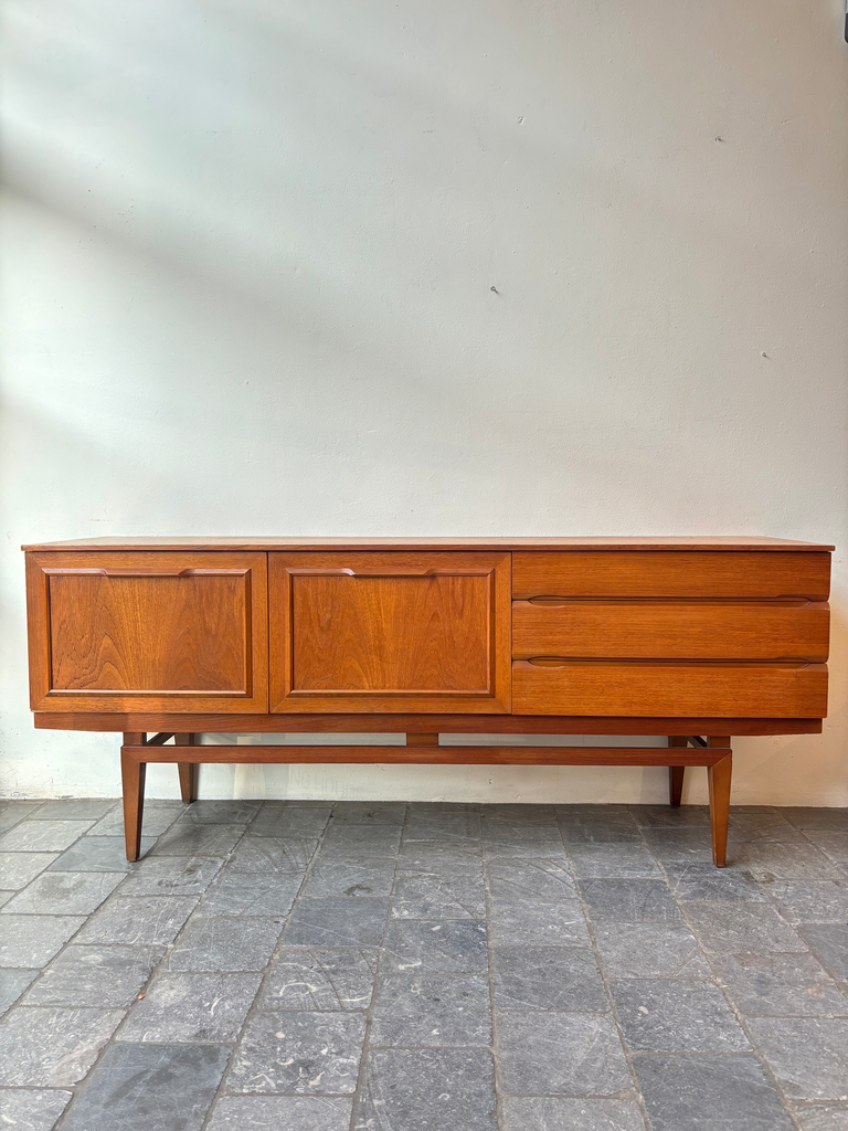 Enfilade en teck années 60 184x46xh74.5