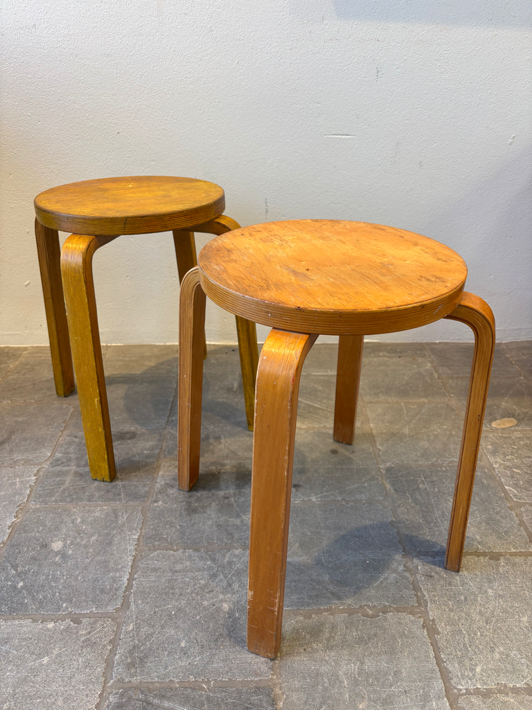 Paire de tabourets bois courbe