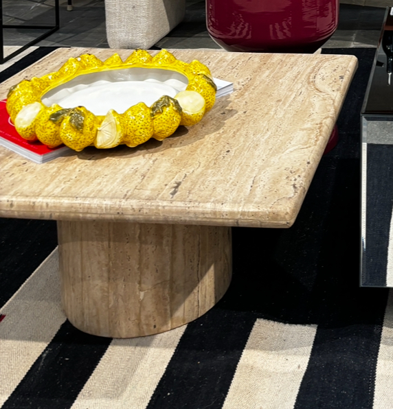 Table Coin Arrondi en Travertin Pieds Central 60x30