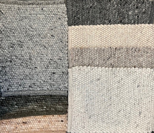 Tapis laine feutrée tissé plat 301/001