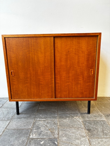 Petit buffet pieds en métal portes glissières 78x42xh72