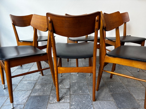6 chaises assises skai dossiers courbe