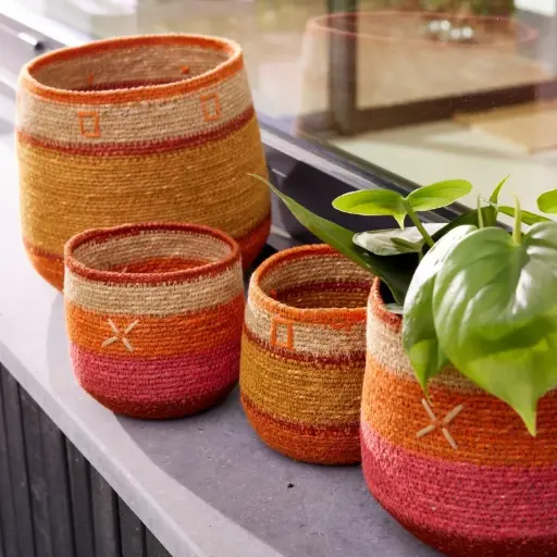 Panier - Petits carrés Violet ou orange - 22 cm 