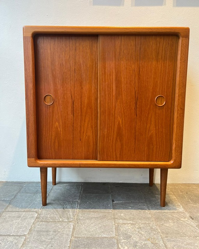 Meuble arrondi portes glissières poignées rondes 83,5x38xH99cm
