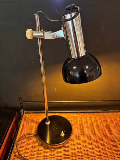 Lampe de bureau noire et chromée 
